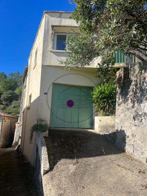 Maison de village - 90 m² - 5 pièces