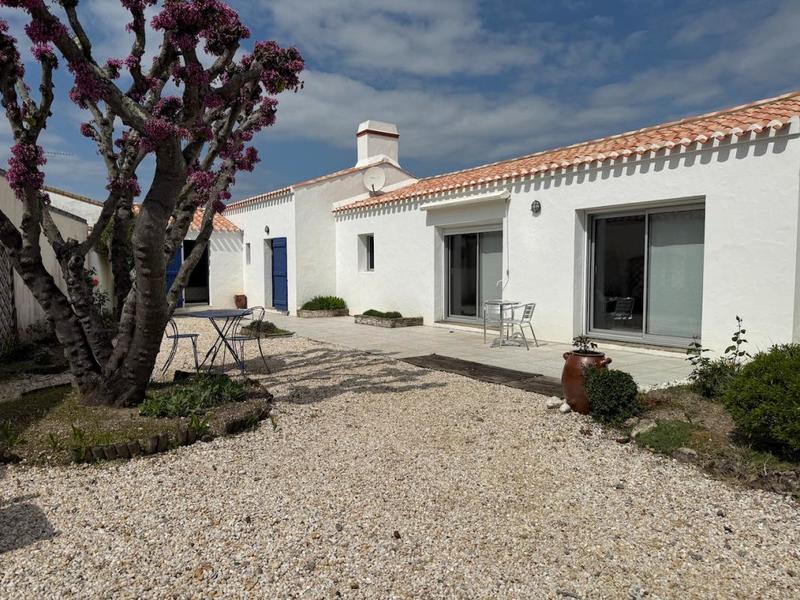 Maison - 102 m² - 5 pièces