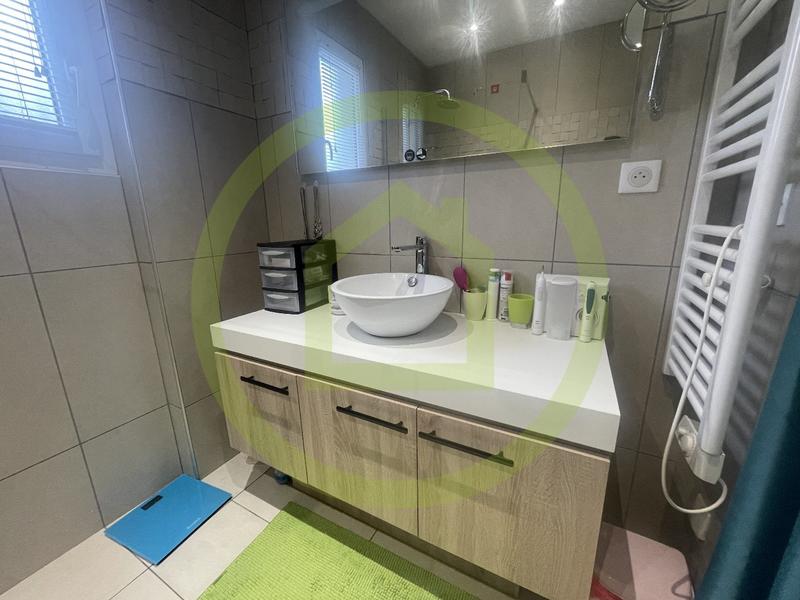 Maison - 120 m² - 4 pièces