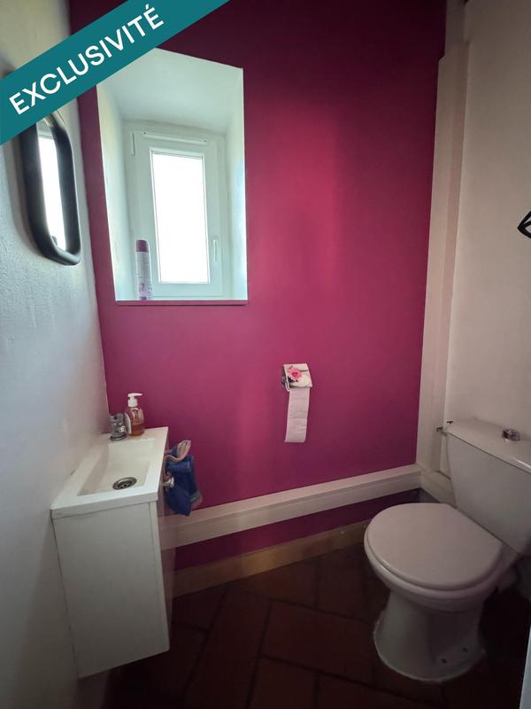 Maison - 180 m² - 8 pièces