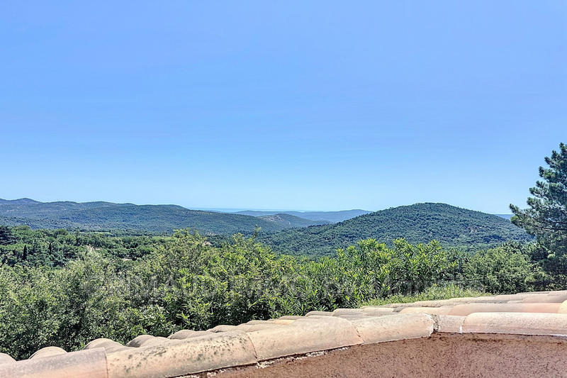 Villa - 107 m² - 4 pièces