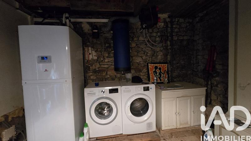 Maison de village - 264 m² - 1 pièce