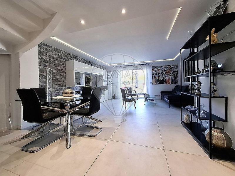 Maison - 117 m² - 7 pièces