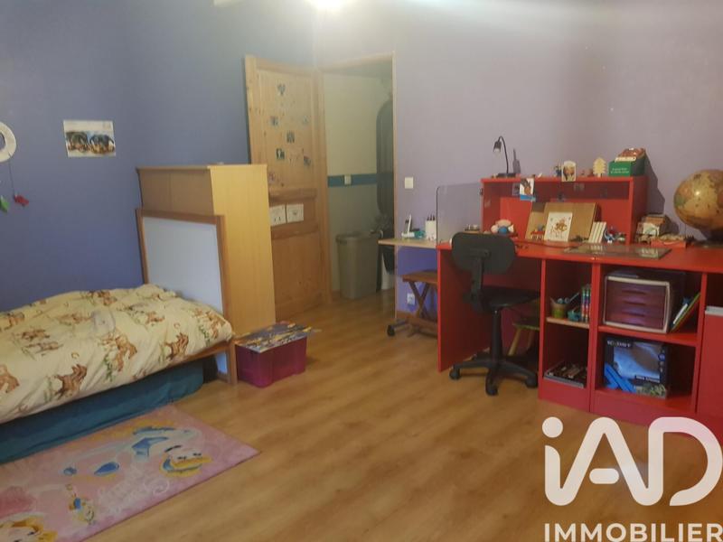 Maison - 190 m² - 7 pièces