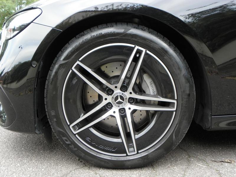 Mercedes Classe E E220 d 197 Ch + 23 Amg Line 9g-Tronic