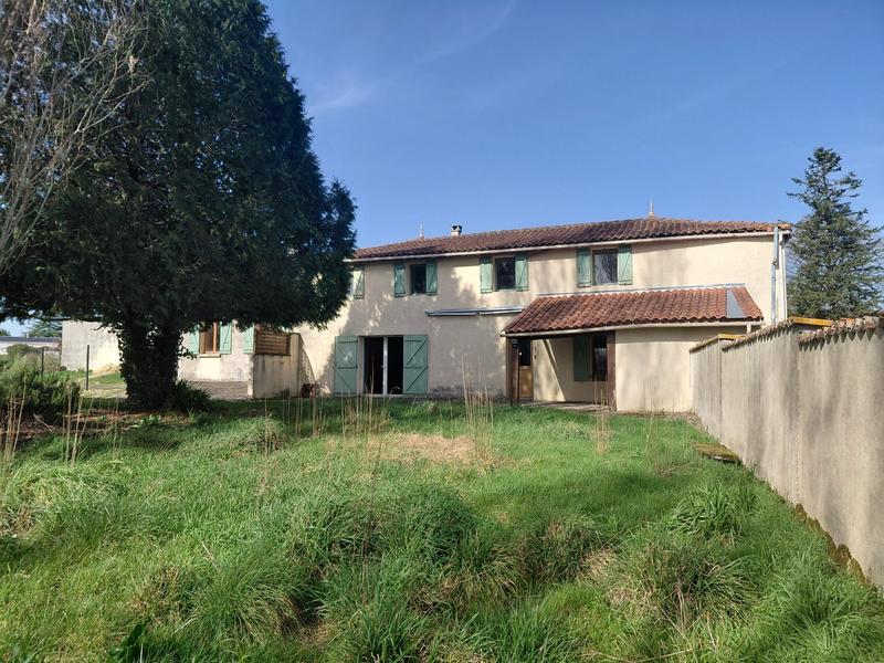 Maison ancienne - 200 m² - 7 pièces