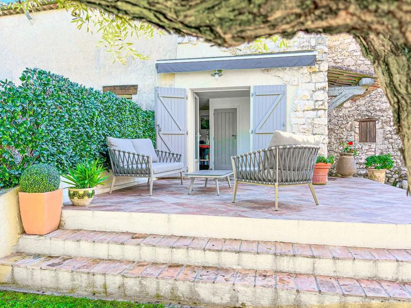 Propriété - 164 m² - 7 pièces