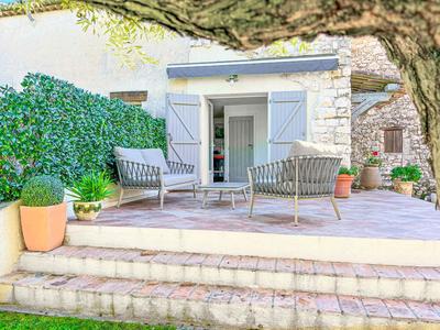 Propriété - 164 m² - 7 pièces