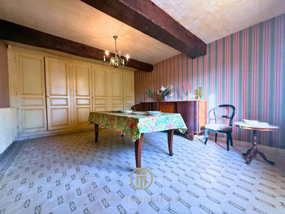 Maison - 102 m² - 5 pièces