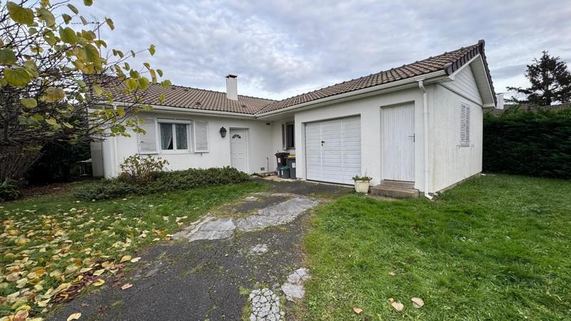 Maison - 99 m² - 4 pièces