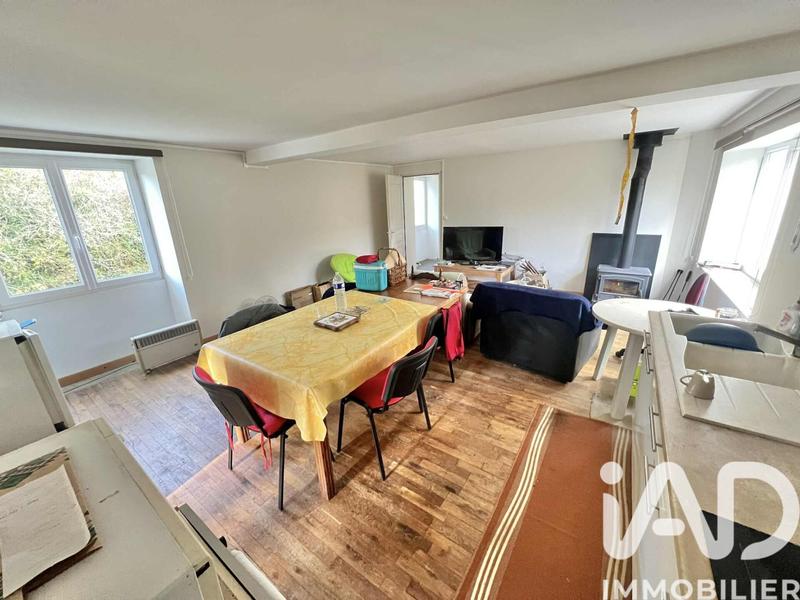 Maison - 558 m² - 20 pièces