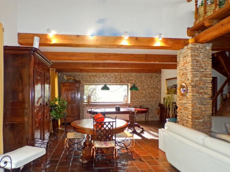 Villa - 159 m² - 4 pièces