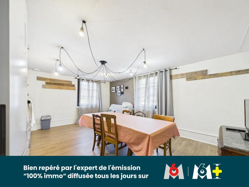 Maison - 163 m² - 10 pièces