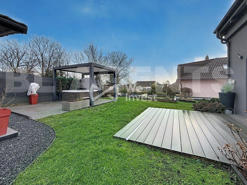 Maison - 187 m² - 6 pièces