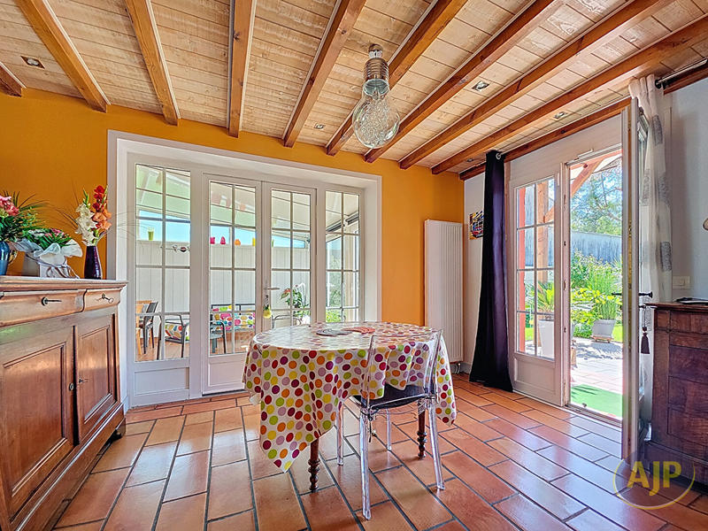 Maison - 134 m² - 6 pièces