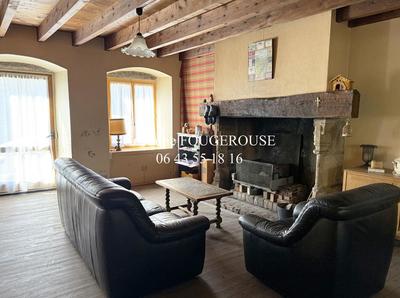 Maison - 140 m² - 7 pièces