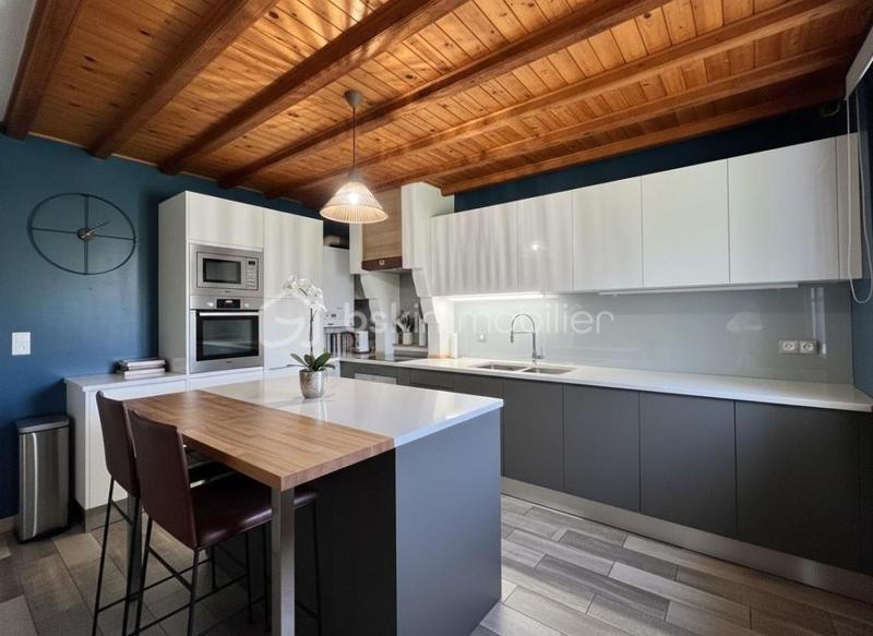 Maison - 130 m² - 5 pièces