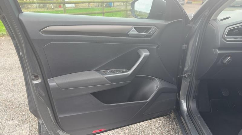 Volkswagen t-Roc 1.0 Tsi 115 Business