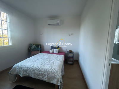 Maison - 200 m² - 8 pièces