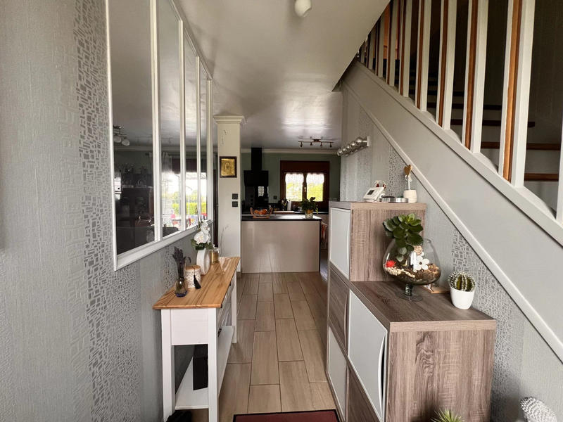 Maison - 90 m² - 5 pièces