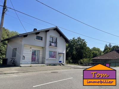 Local commercial - 83 m² - 2 pièces