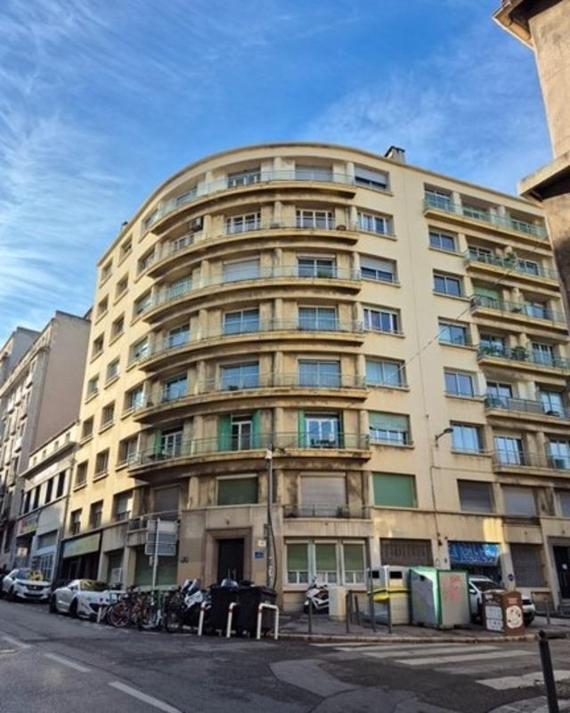 Appartement bourgeois - 115 m² - 4 pièces