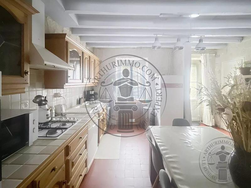 Maison - 96 m² - 4 pièces