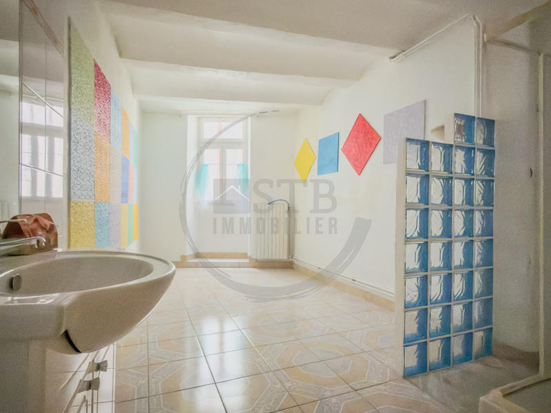 Maison - 154 m² - 8 pièces