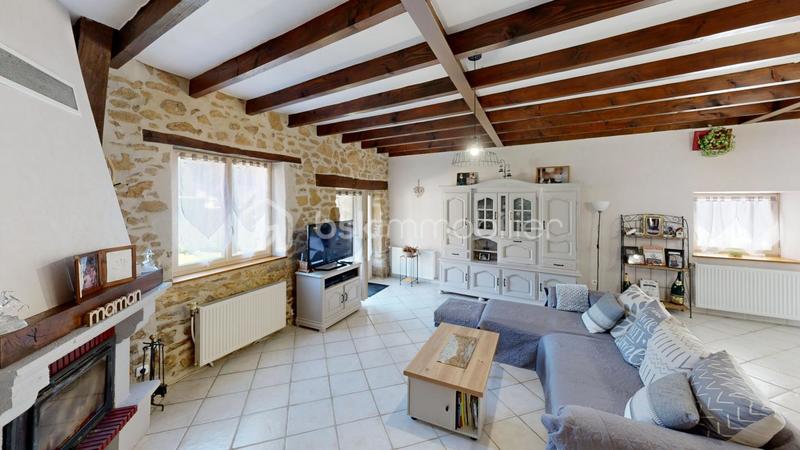 Maison - 212 m² - 9 pièces