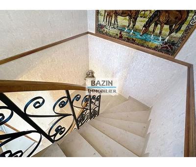 Maison traditionnelle - 106 m² - 5 pièces