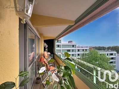 Appartement - 90 m² - 4 pièces