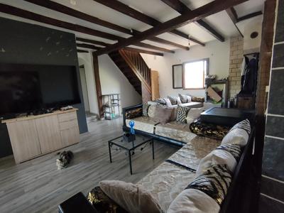 Maison - 183 m² - 10 pièces