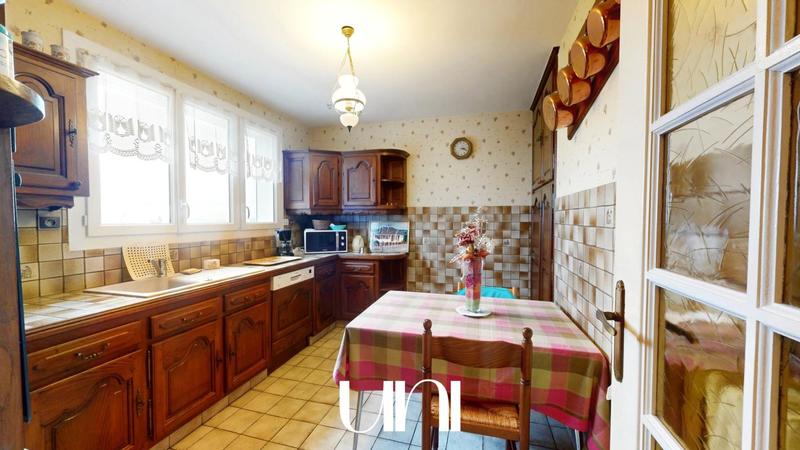 Maison - 147 m² - 6 pièces