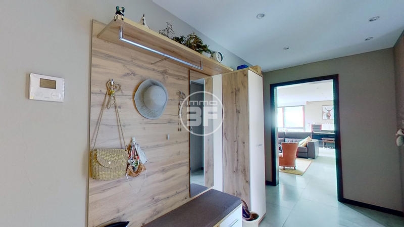 Appartement - 105 m² - 4 pièces