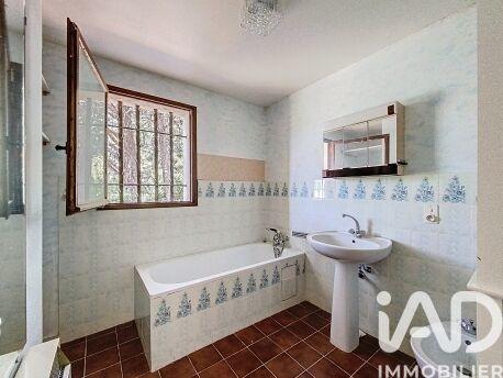 Maison - 144 m² - 5 pièces