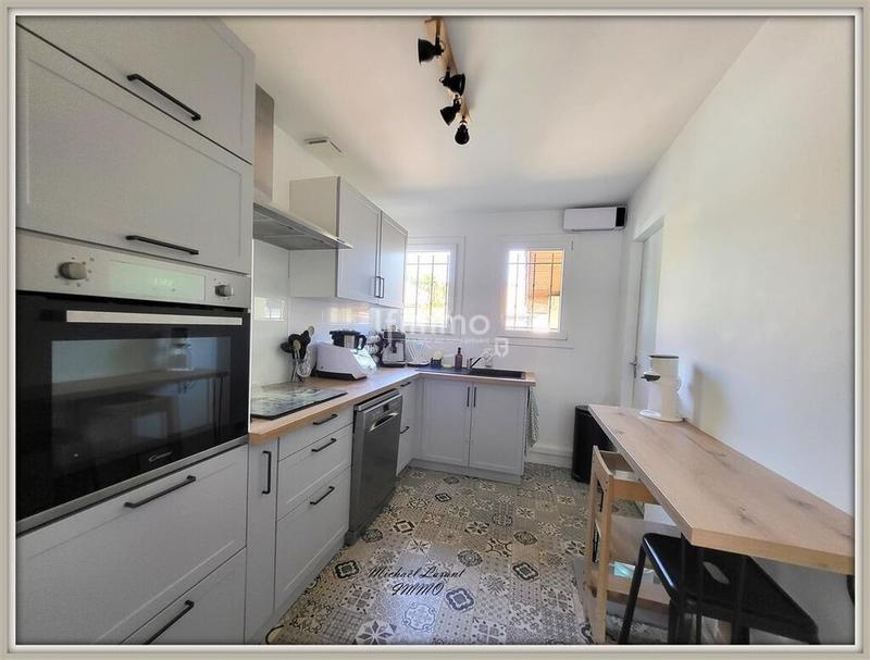 Maison - 96 m² - 4 pièces