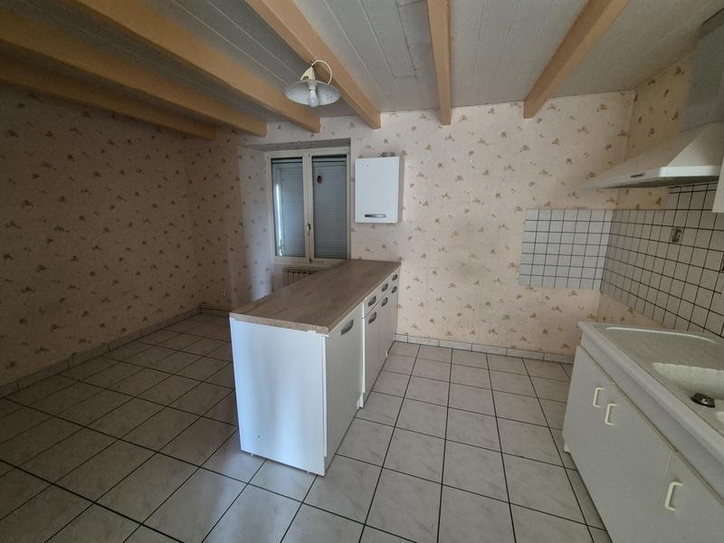 Maison ancienne - 192 m² - 9 pièces