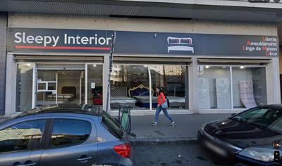 Local commercial - 220 m²