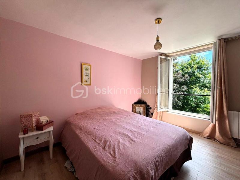 Demeure - 161 m² - 5 pièces