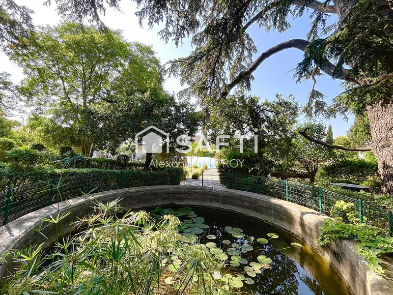 Maison - 209 m² - 6 pièces