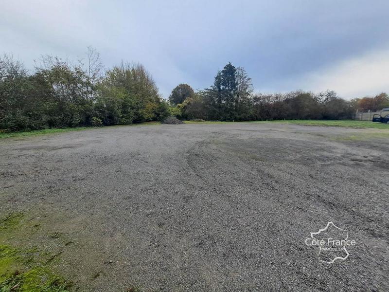 Fonds de commerce - Local commercial - 217 m²