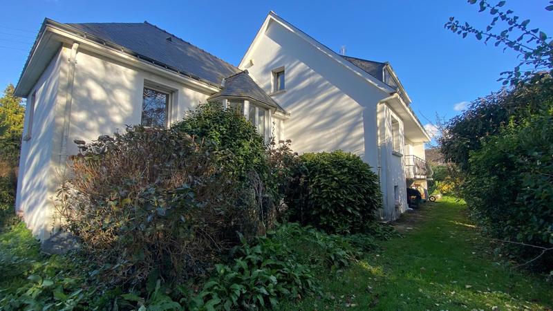 Maison - 176 m² - 7 pièces