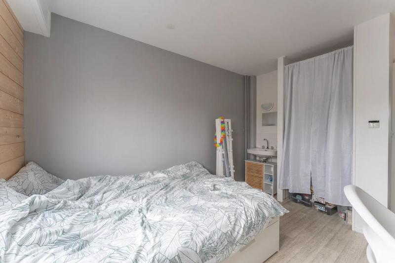 Appartement - 100 m² - 5 pièces