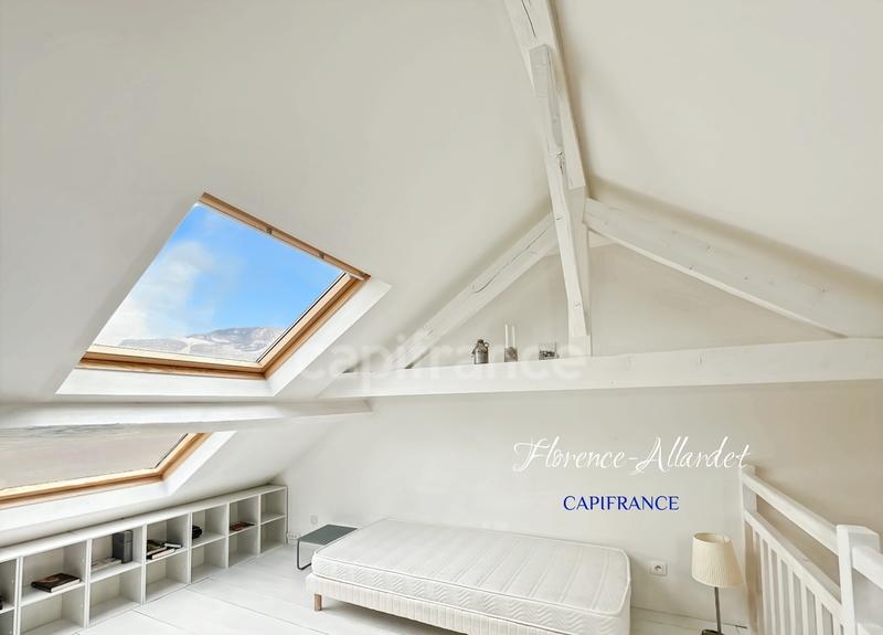 Appartement - 87 m² - 3 pièces