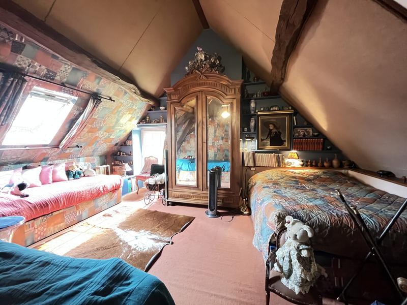 Maison ancienne - 167 m² - 8 pièces