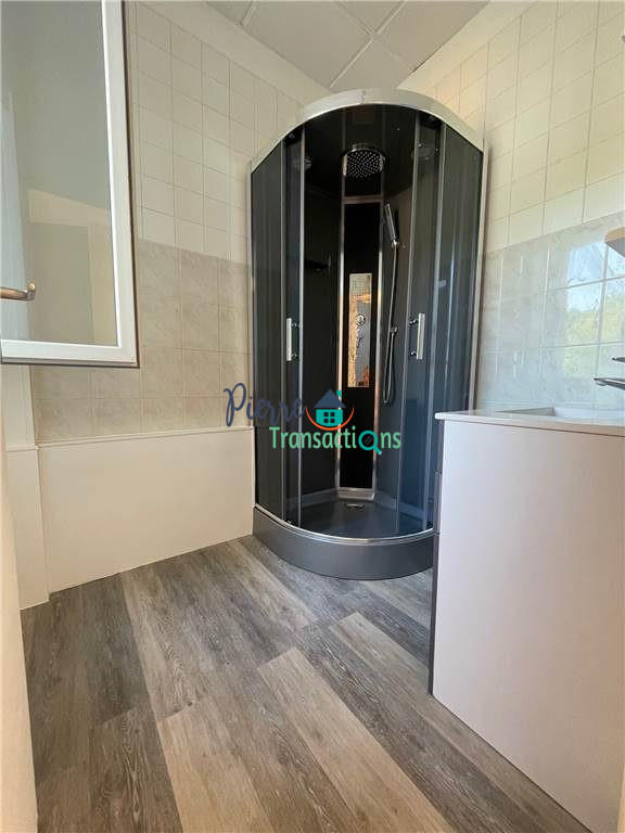 Appartement - 84 m² - 4 pièces