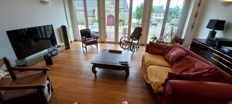 Maison - 189 m² - 7 pièces