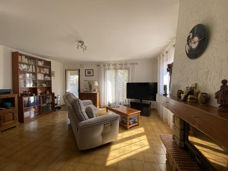 Maison traditionnelle - 93 m² - 4 pièces