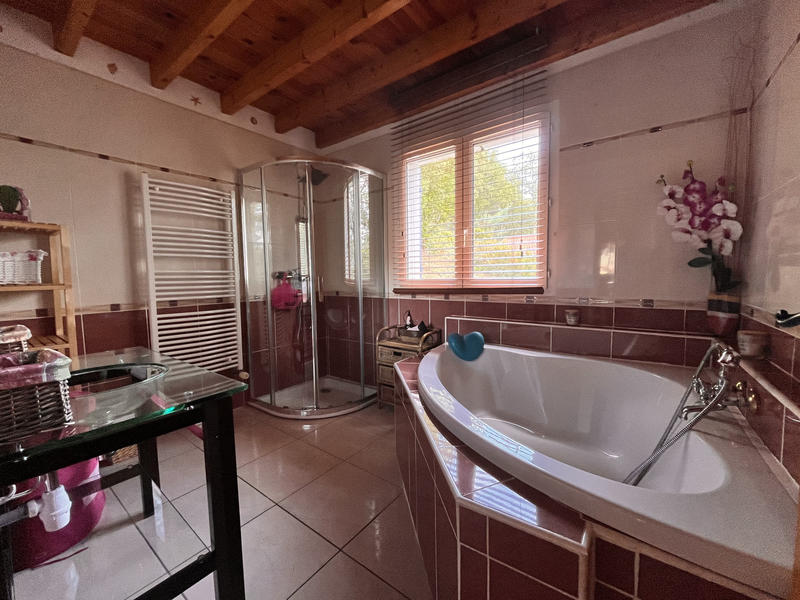 Maison - 147 m² - 6 pièces