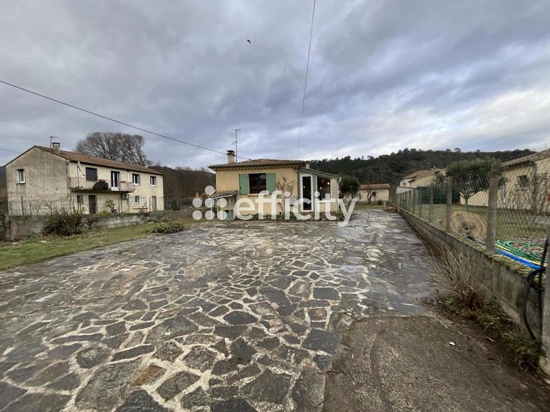 Maison - 108 m² - 5 pièces